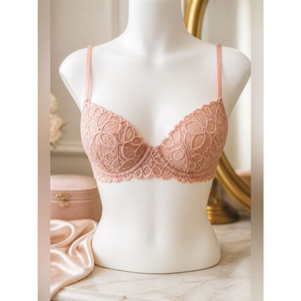 LIGHT PINK DATE PUSH-UP BRA 34B PINK BY VICTORISโSโSECRET GUC